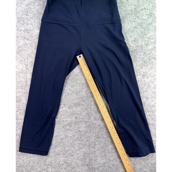Lululemon 8 Womens Train Time‎ True Navy 20" Crop - Picture 4 of 5